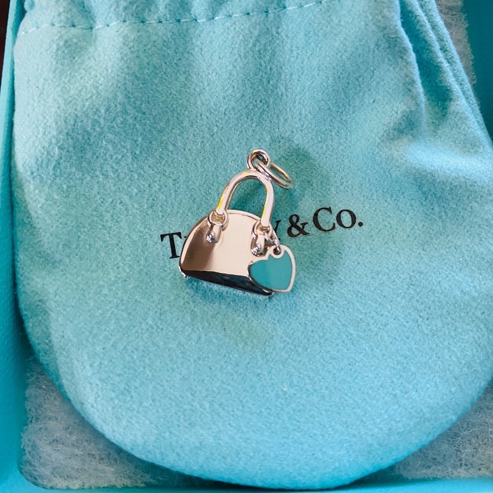 RARE Tiffany & Co. Blue Enamel Heart Purse Charm Pendant  NEW w/ Box & Pouch 925 - Picture 4 of 7